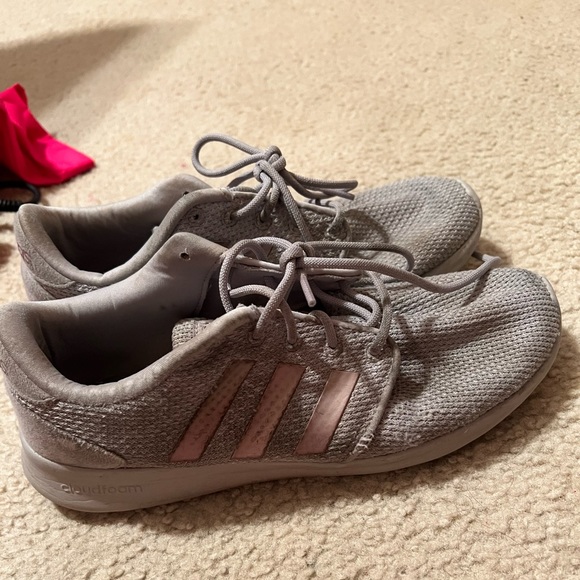 Adidas - Picture 2 of 2